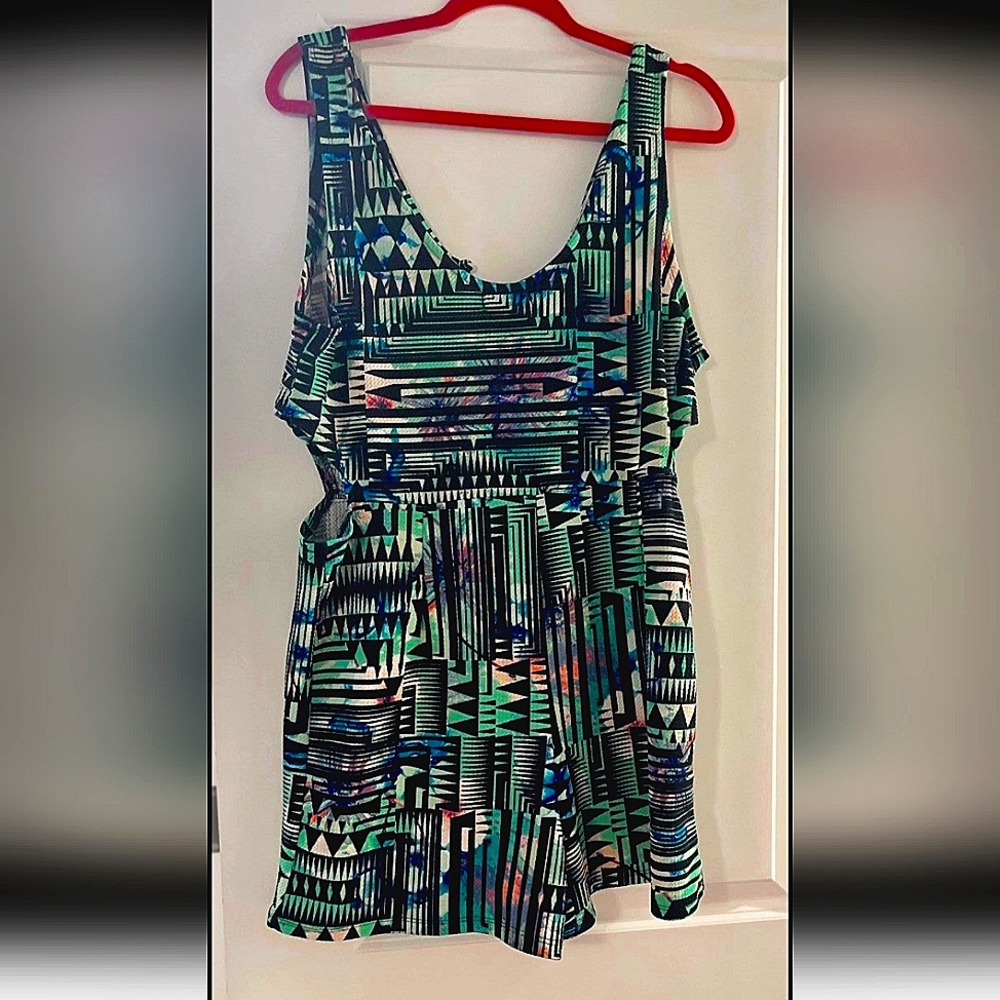 Geometric Romper size 2XL